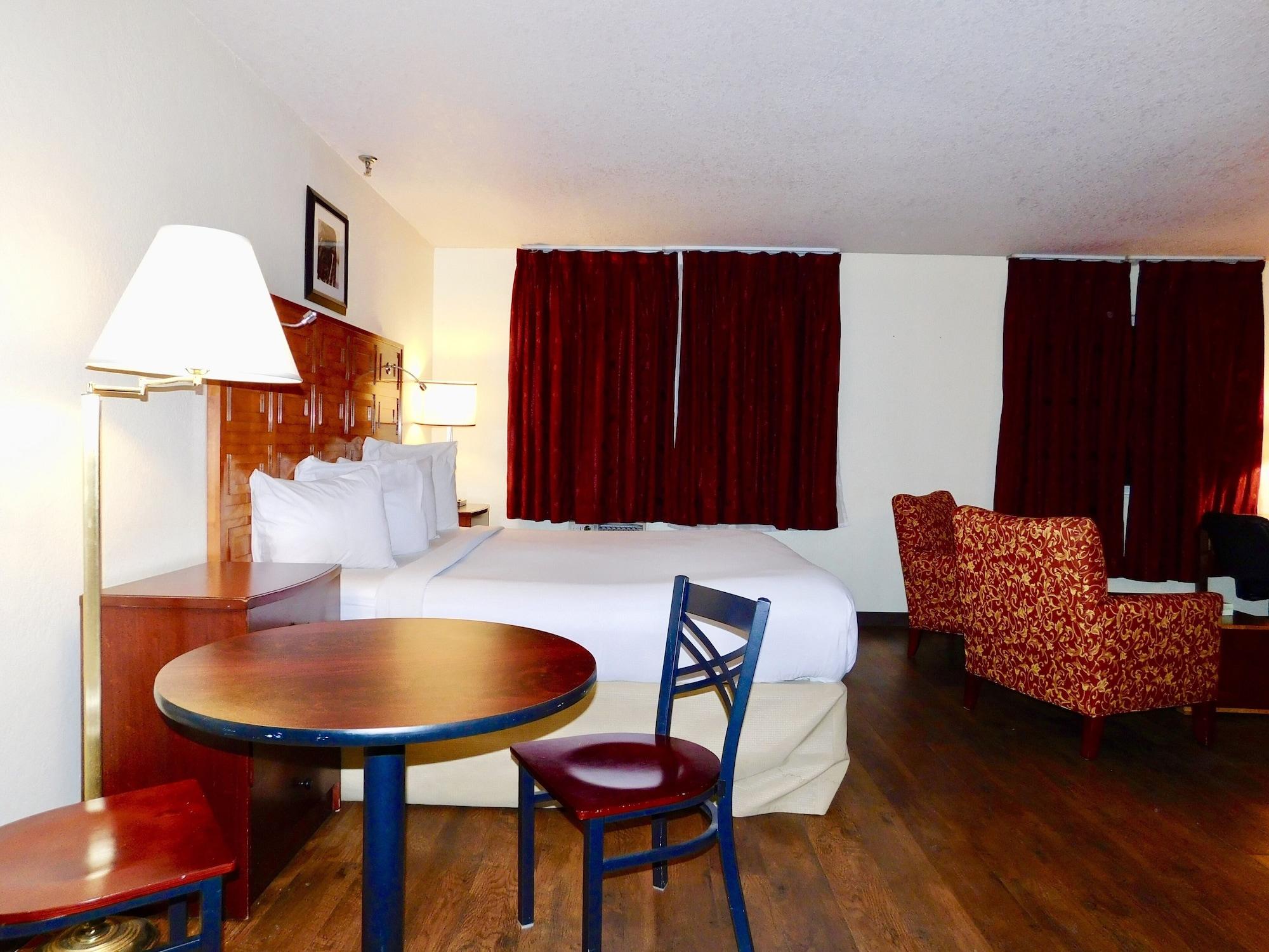 Americas Best Value Inn & Suites Anchorage Airport Exterior photo